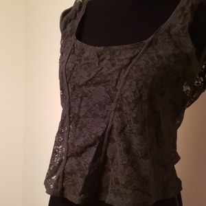 👄EUC👄 Lace Camisole👄 Light & Flirty
